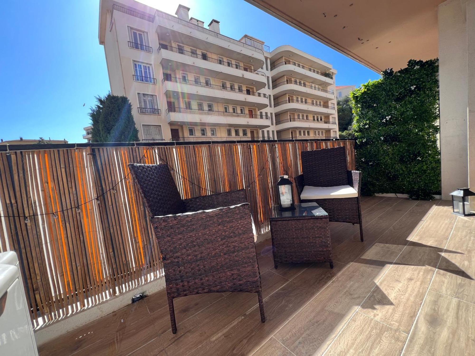 Les Arenes - Cannes Centre, Charmant 2 Pieces Recemment Renove De 45 M2 Avec Sa Terrasse De 10 M2 Exteriér fotografie