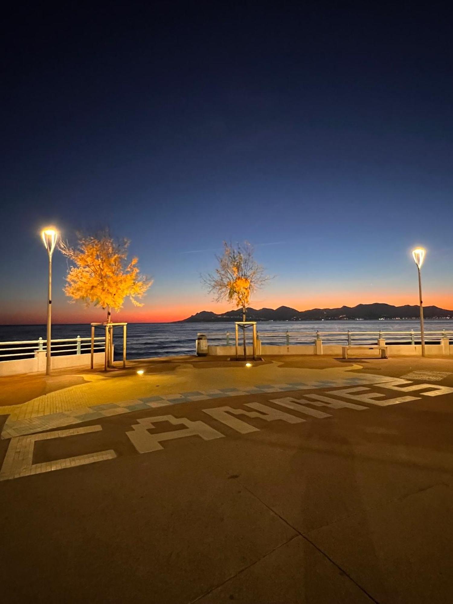 Les Arenes - Cannes Centre, Charmant 2 Pieces Recemment Renove De 45 M2 Avec Sa Terrasse De 10 M2 Exteriér fotografie